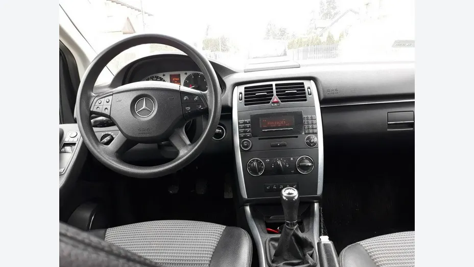 MERCEDES-BENZ B Klasa -