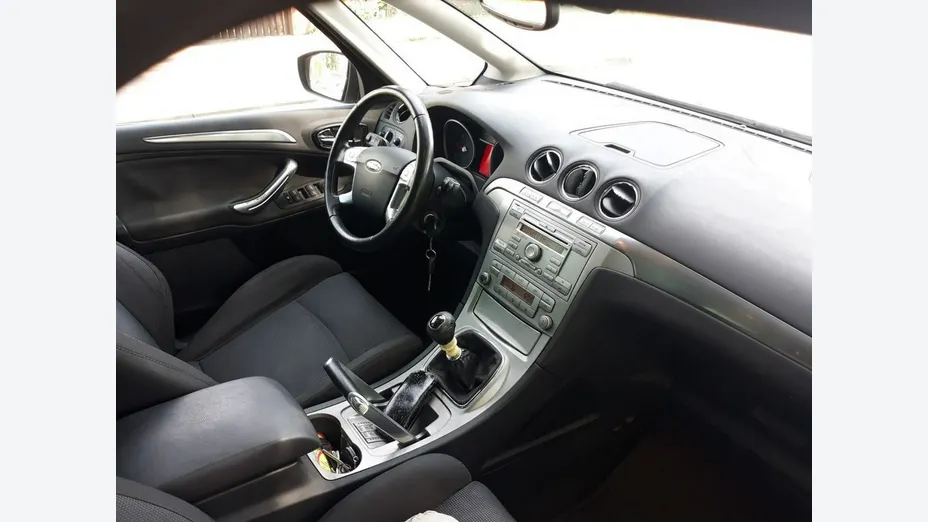 FORD S-MAX -