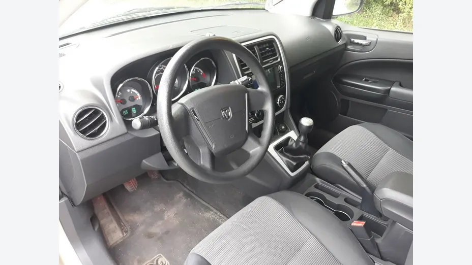 DODGE Caliber -