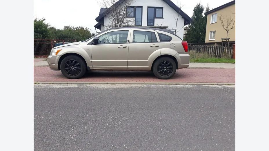 DODGE Caliber -