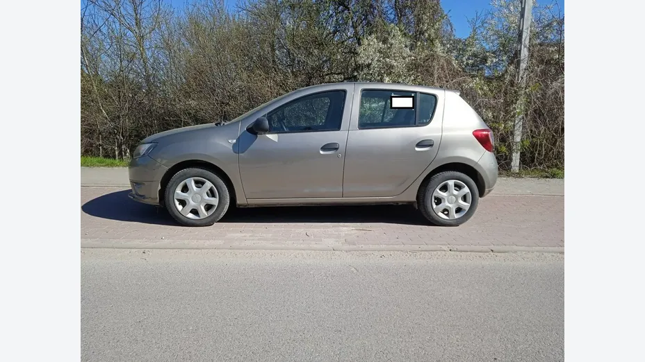 DACIA Sandero -