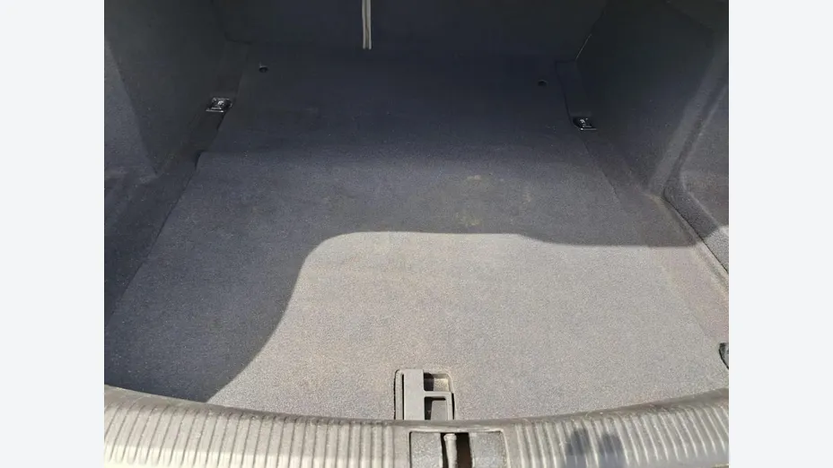 AUDI A6 -