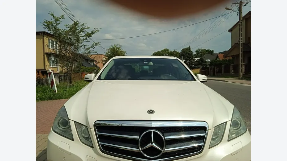 MERCEDES-BENZ E Klasa -