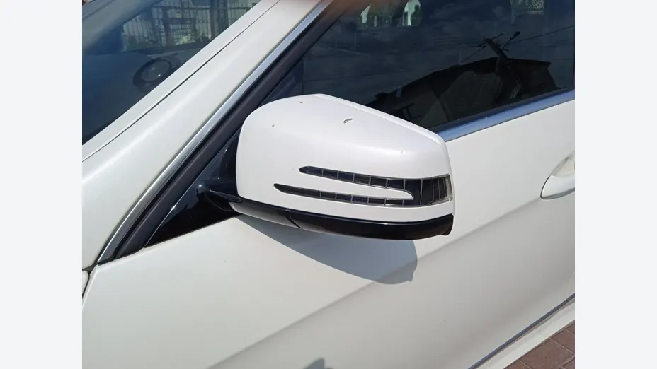 MERCEDES-BENZ E Klasa -