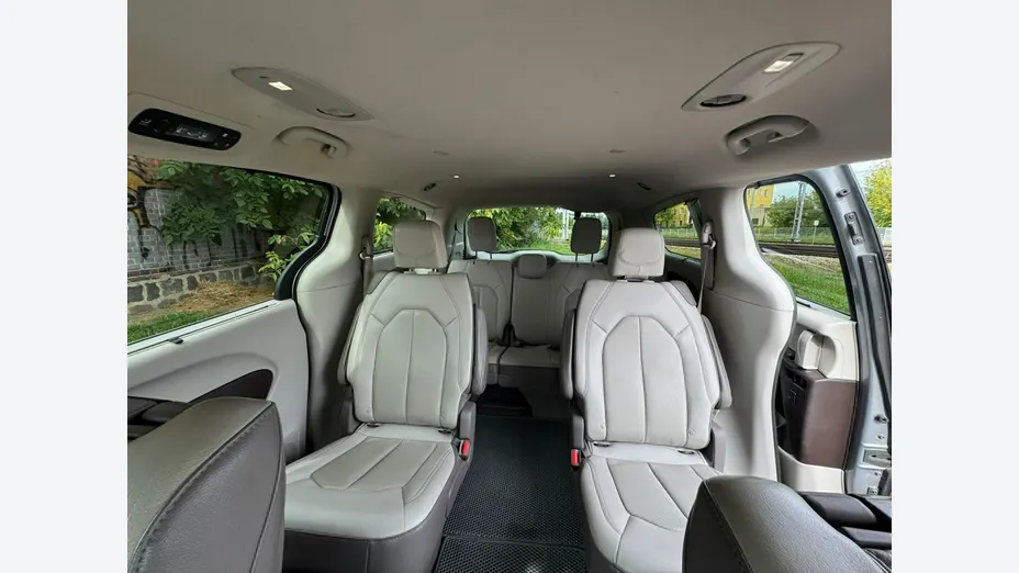 CHRYSLER Pacifica -