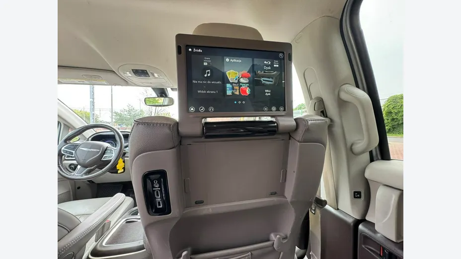 CHRYSLER Pacifica -