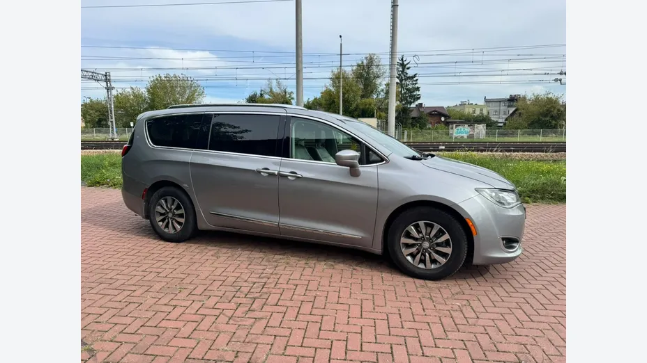 CHRYSLER Pacifica -