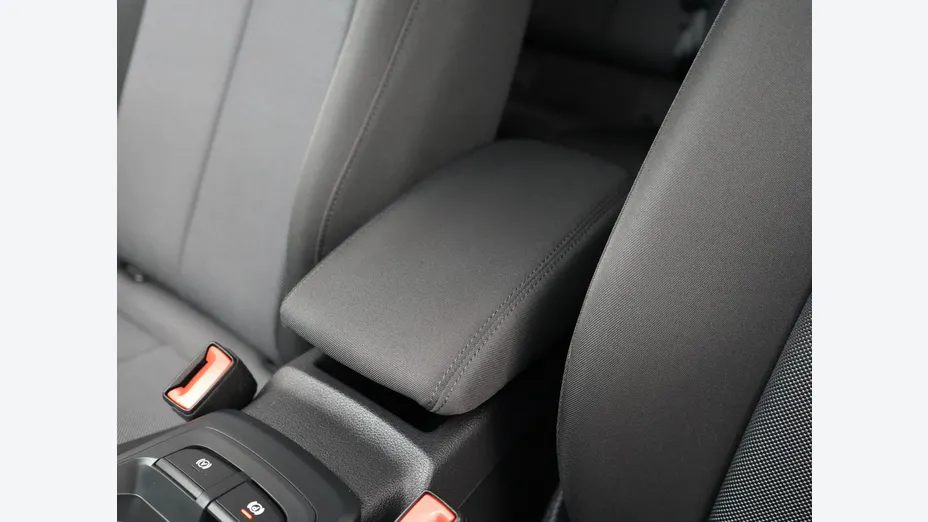AUDI Q2 -
