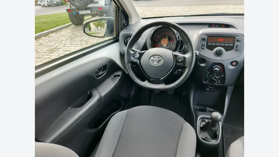 TOYOTA Aygo -