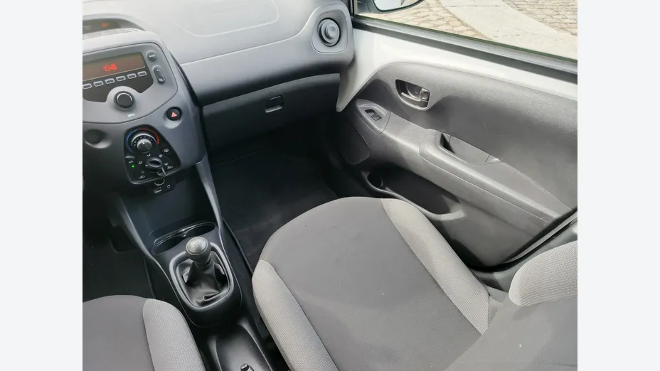 TOYOTA Aygo -