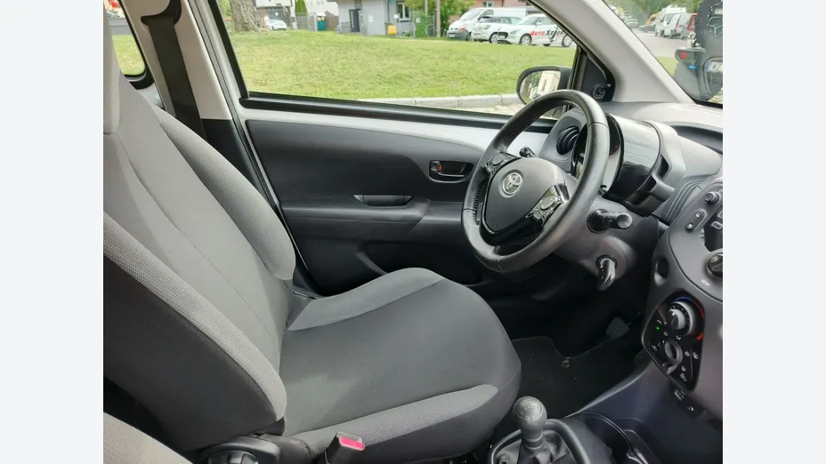 TOYOTA Aygo -