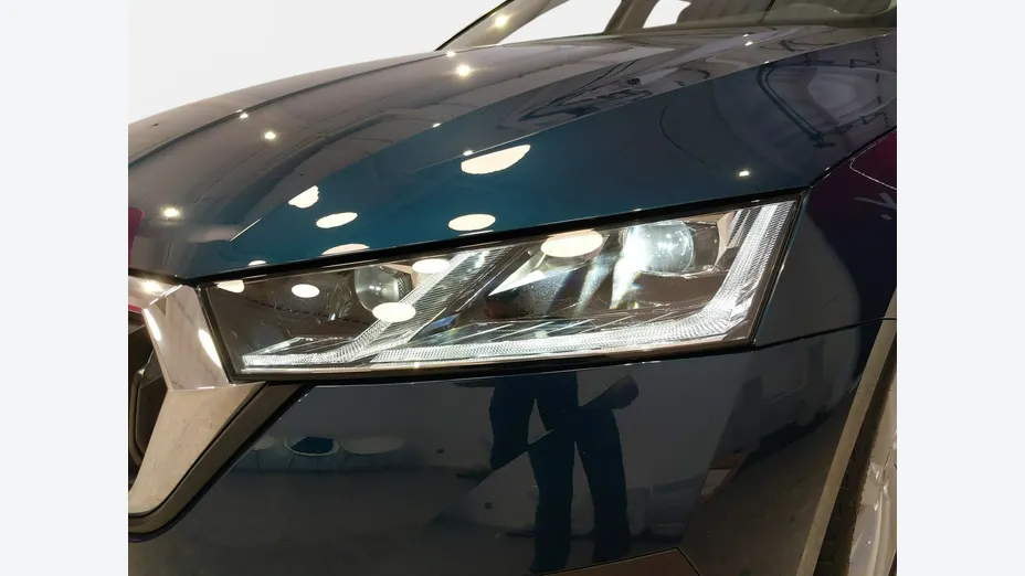 SKODA Octavia -