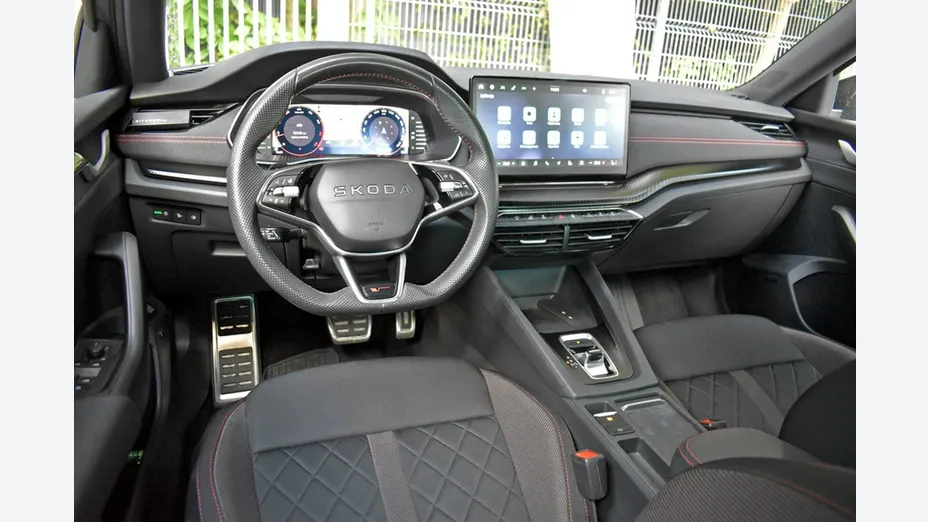 SKODA Octavia -