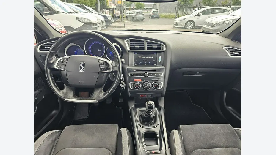 DS DS4 -