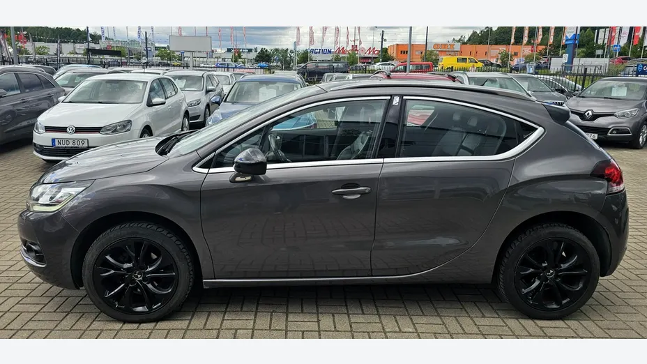 DS DS4 -