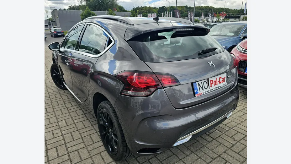 DS DS4 -