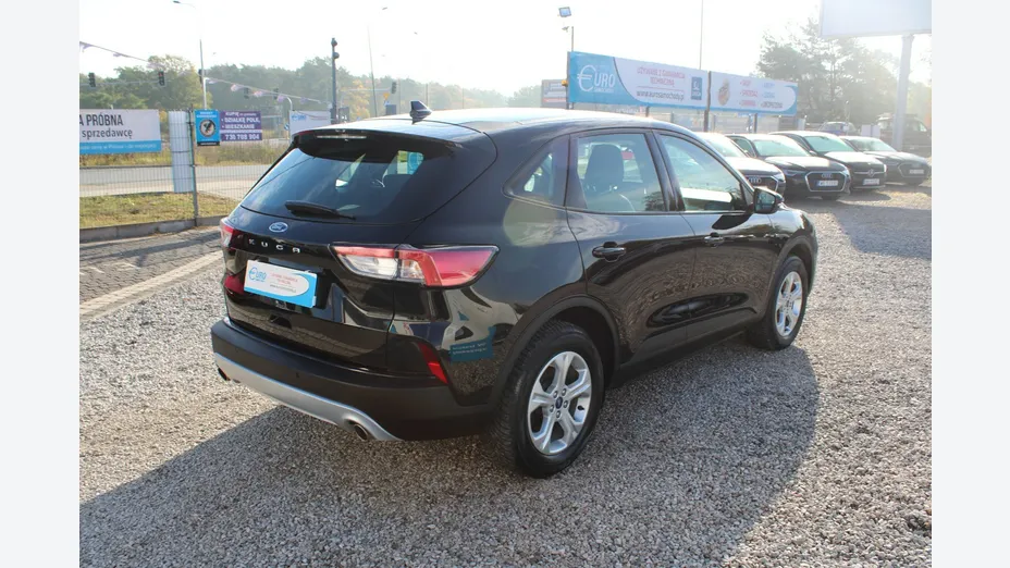 FORD Kuga -