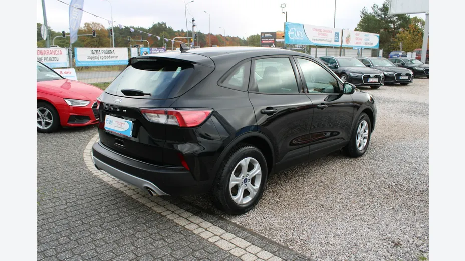 FORD Kuga -