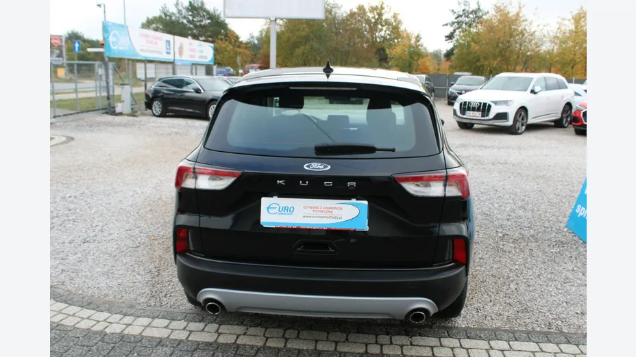 FORD Kuga -