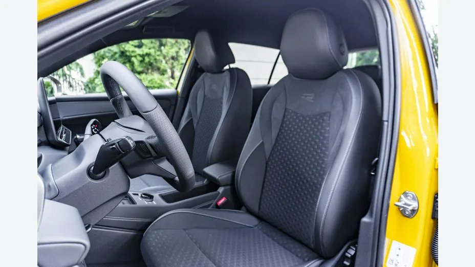 VOLKSWAGEN T-ROC -