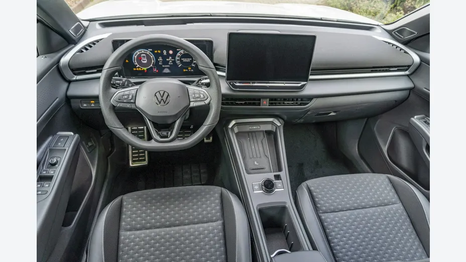 VOLKSWAGEN T-ROC -