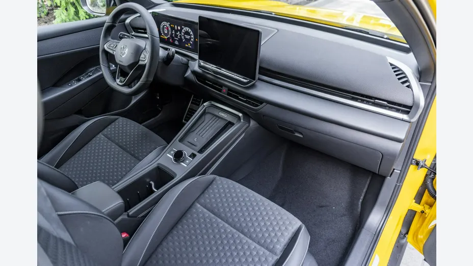 VOLKSWAGEN T-ROC -
