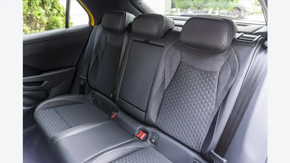 VOLKSWAGEN T-ROC -