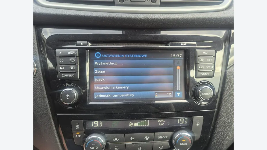 NISSAN Qashqai -