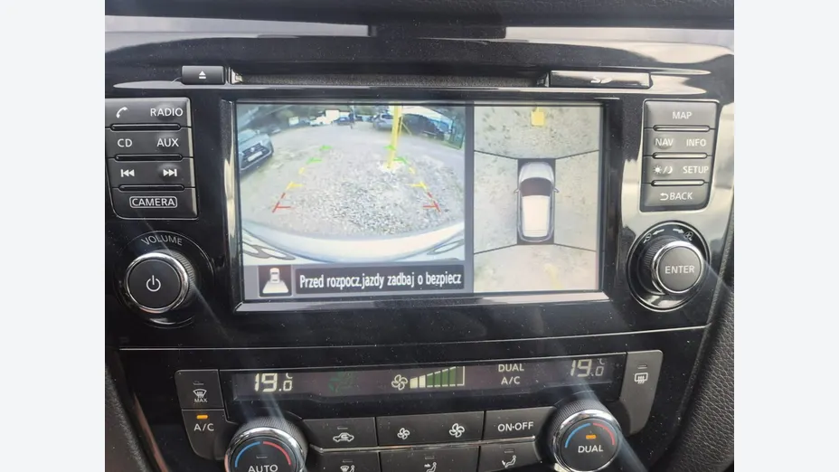 NISSAN Qashqai -