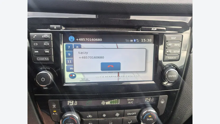 NISSAN Qashqai -
