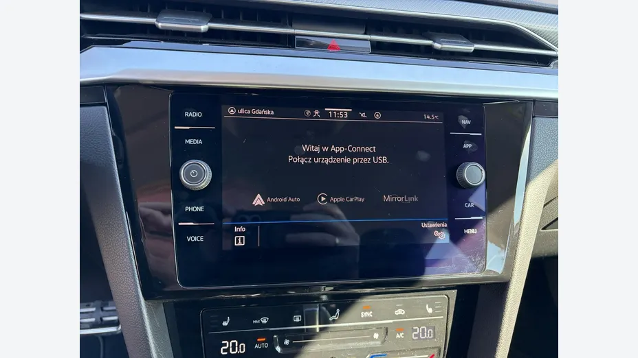 VOLKSWAGEN Arteon -