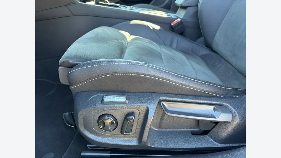 VOLKSWAGEN Arteon -
