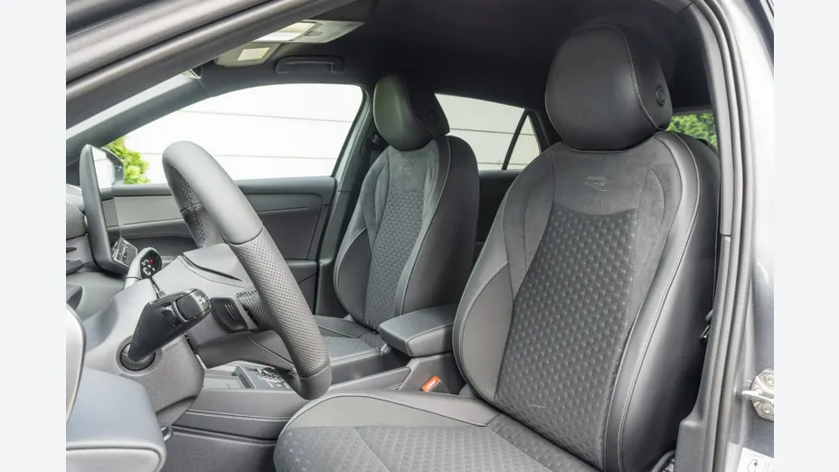 VOLKSWAGEN T-ROC -