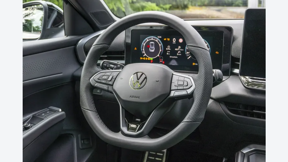 VOLKSWAGEN T-ROC -