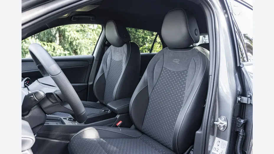 VOLKSWAGEN T-ROC -