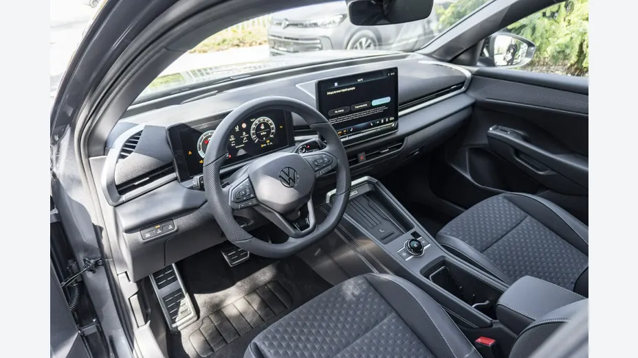 VOLKSWAGEN T-ROC -
