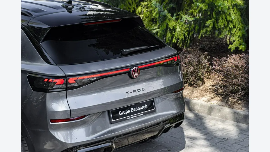 VOLKSWAGEN T-ROC -