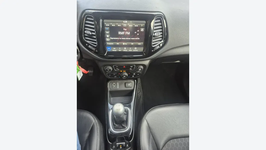 JEEP Compass -