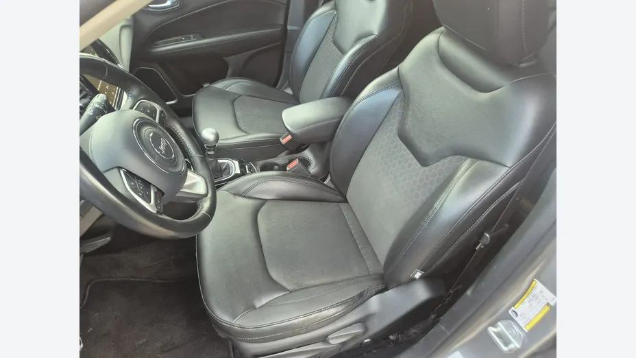 JEEP Compass -