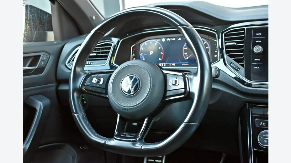 VOLKSWAGEN T-ROC -
