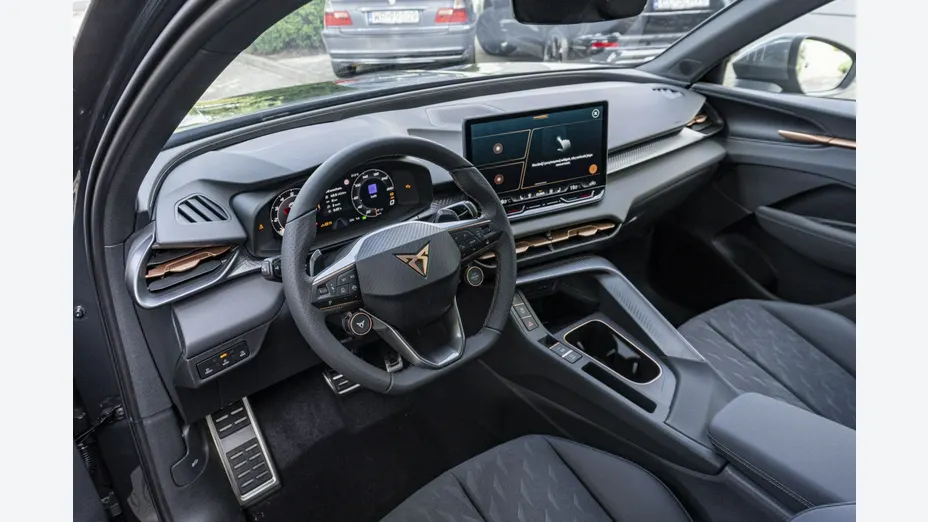 CUPRA Terramar -