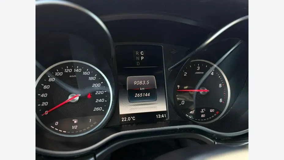 MERCEDES-BENZ V Klasa -