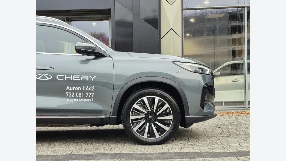 CHERY Tiggo 8 -