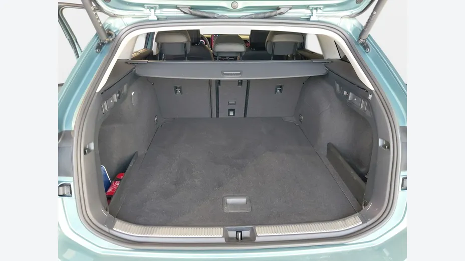 VOLKSWAGEN Passat -
