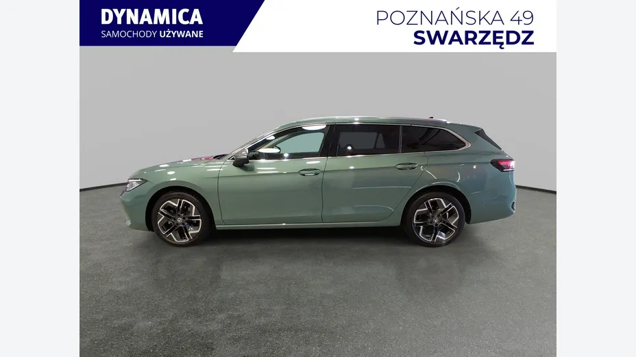 VOLKSWAGEN Passat -