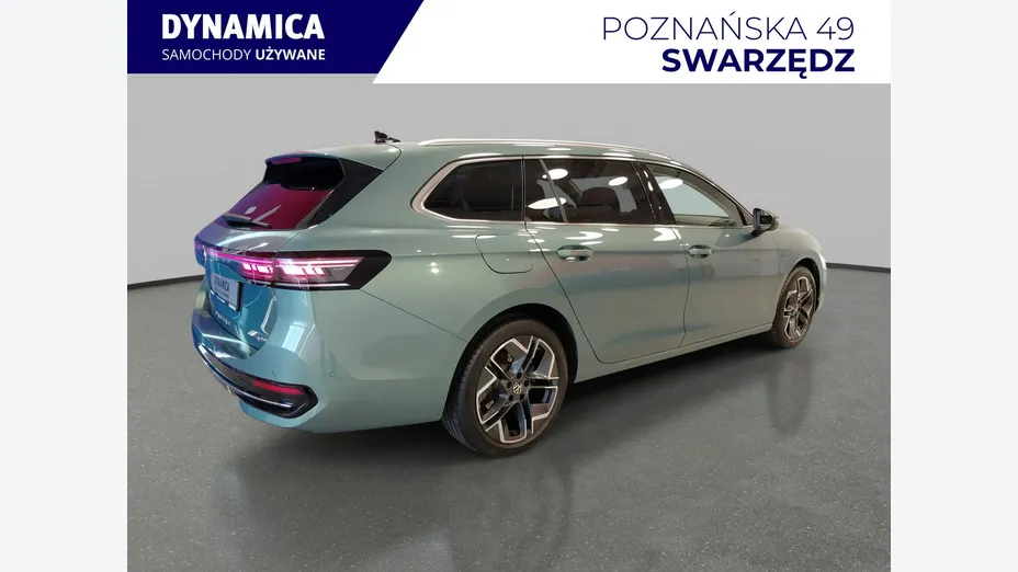 VOLKSWAGEN Passat -