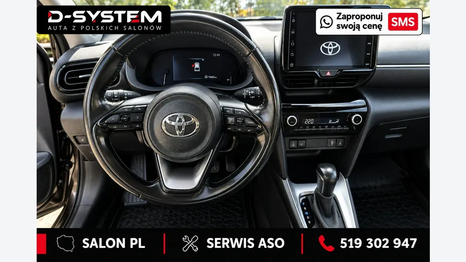 TOYOTA Yaris Cross -