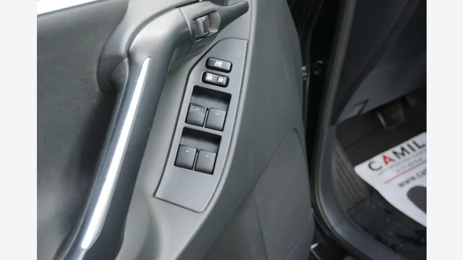 TOYOTA Verso -