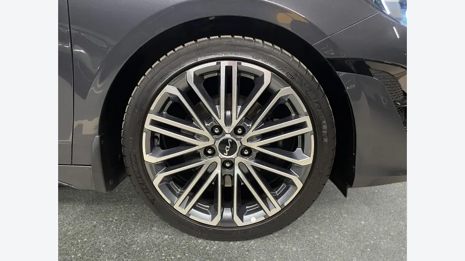 KIA ProCeed -