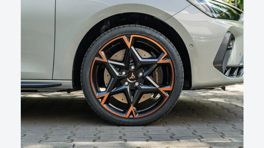 CUPRA Leon Sportstourer -